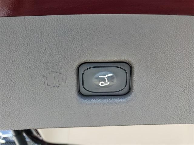 used 2021 Lincoln Nautilus car, priced at $24,990