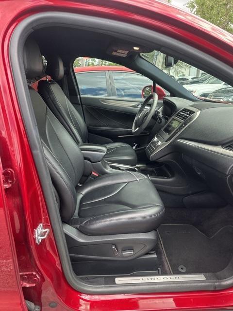 used 2017 Lincoln MKC car