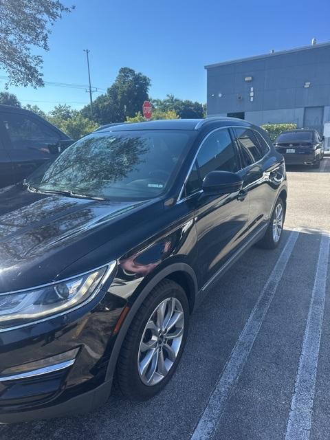 used 2017 Lincoln MKC car