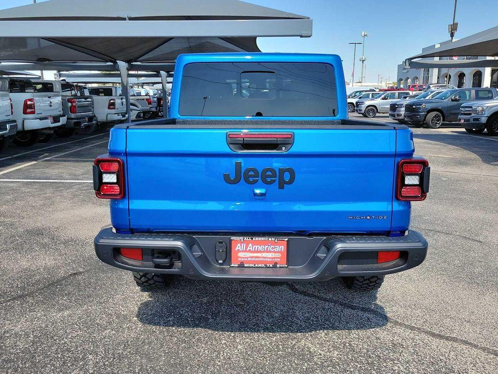 new 2025 Jeep Gladiator car, priced at $52,500