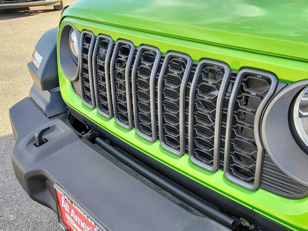 new 2026 Jeep Wrangler car, priced at $48,570