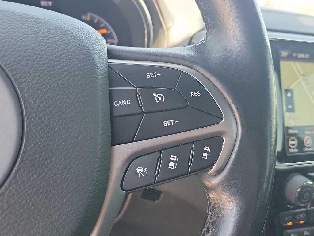 used 2021 Jeep Grand Cherokee car, priced at $29,999