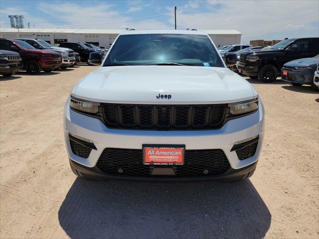 new 2024 Jeep Grand Cherokee car, priced at $59,640