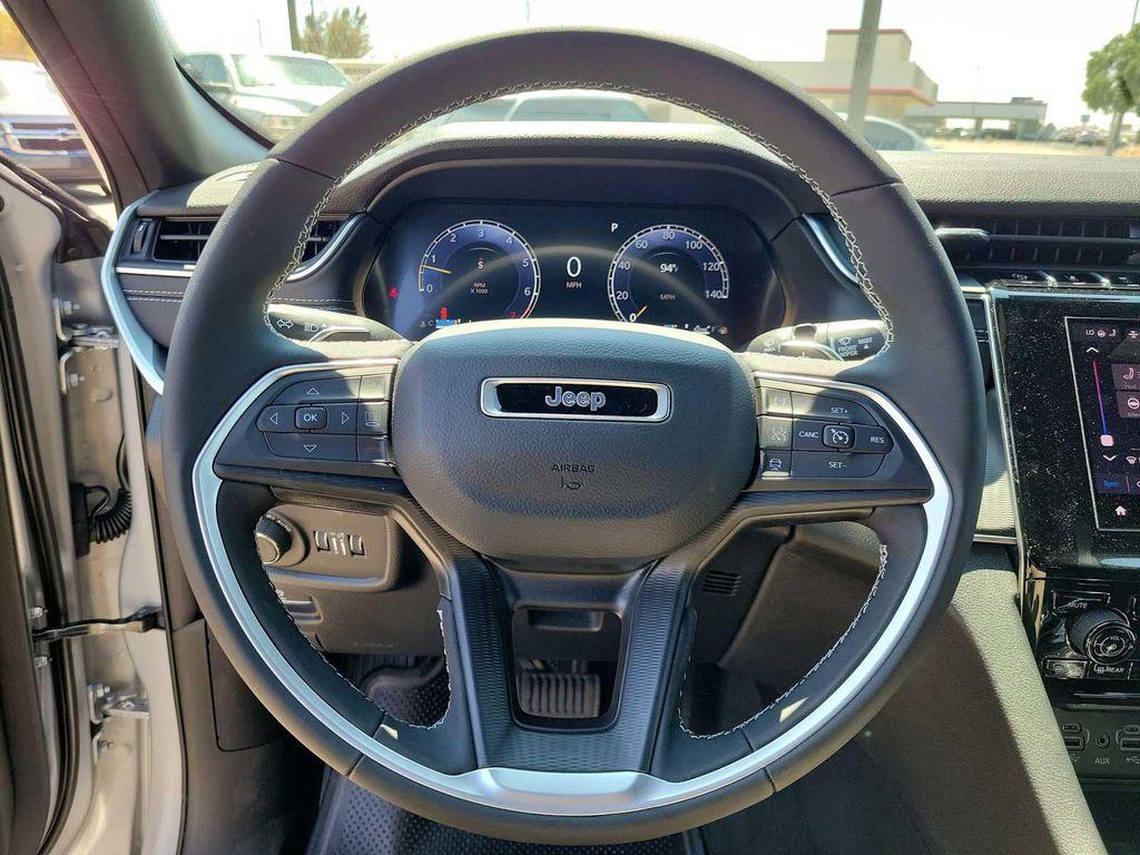 new 2025 Jeep Grand Cherokee L car, priced at $43,875