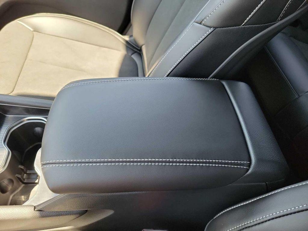 new 2025 Jeep Grand Cherokee car, priced at $47,280