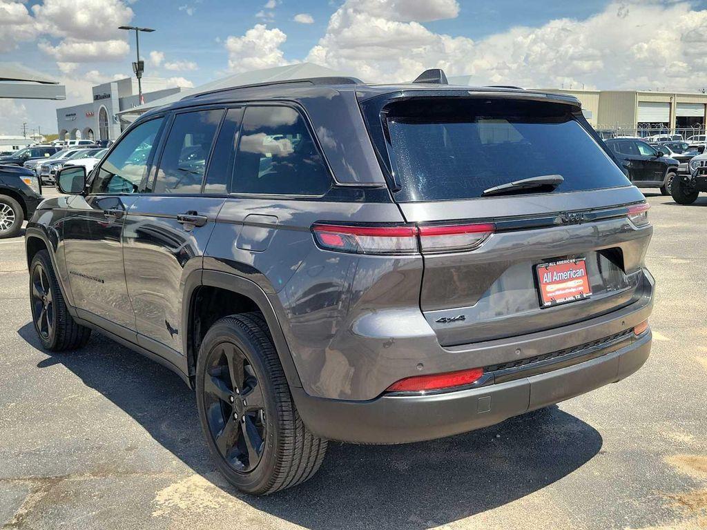 used 2023 Jeep Grand Cherokee car, priced at $36,999