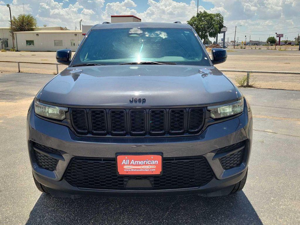 used 2023 Jeep Grand Cherokee car, priced at $36,999