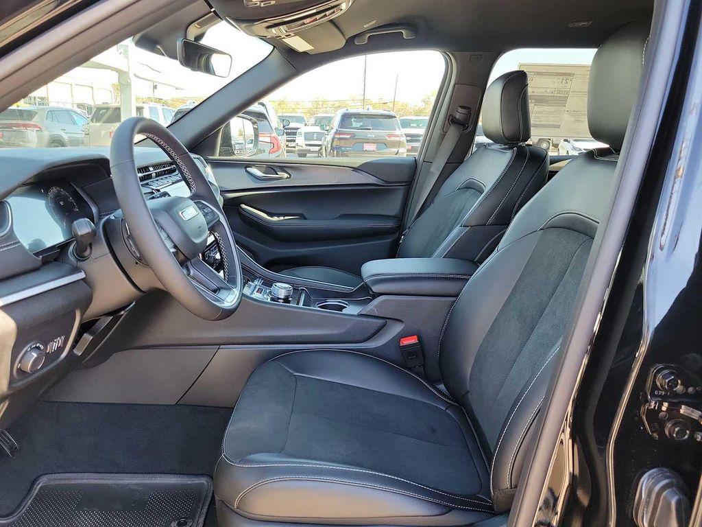 new 2025 Jeep Grand Cherokee L car, priced at $47,375