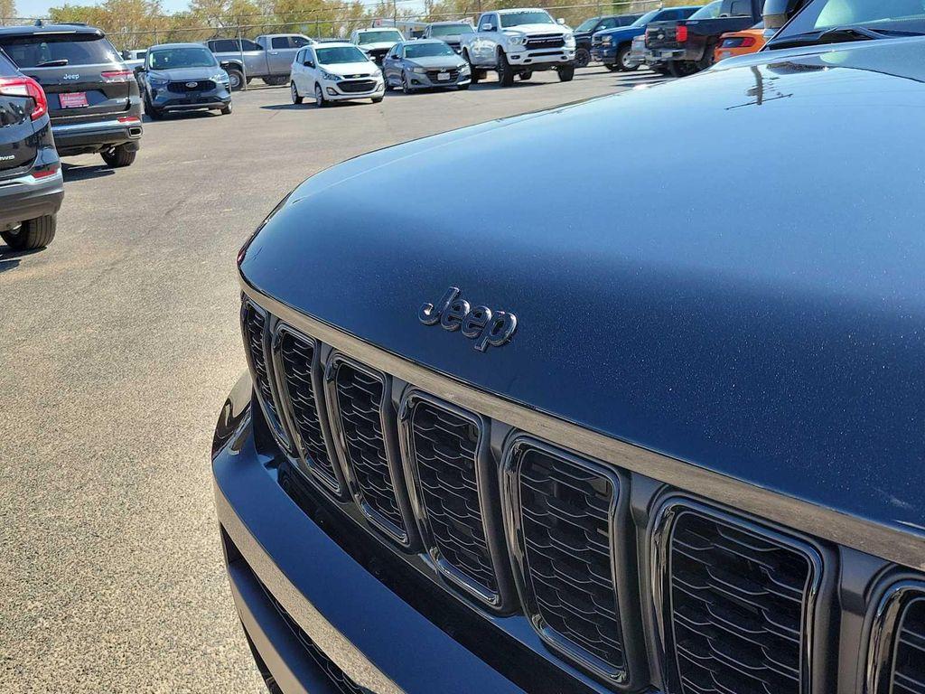 new 2025 Jeep Grand Cherokee L car, priced at $47,375