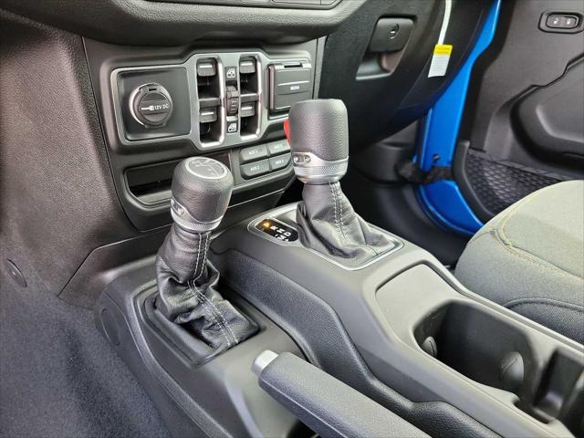 new 2025 Jeep Gladiator car, priced at $47,725