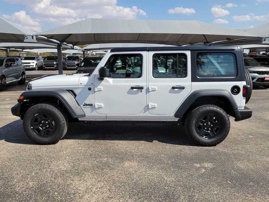 new 2025 Jeep Wrangler car, priced at $45,380