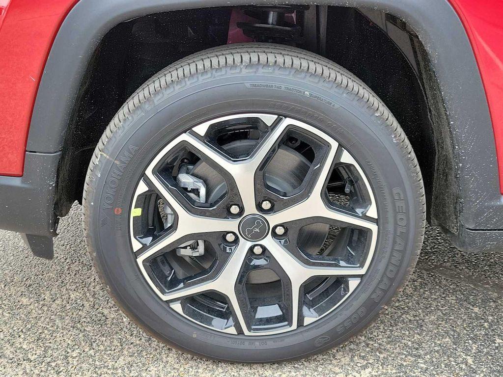 new 2026 Jeep Compass car, priced at $35,125