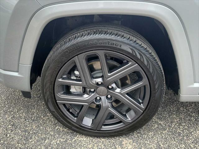 used 2024 Jeep Compass car, priced at $37,999
