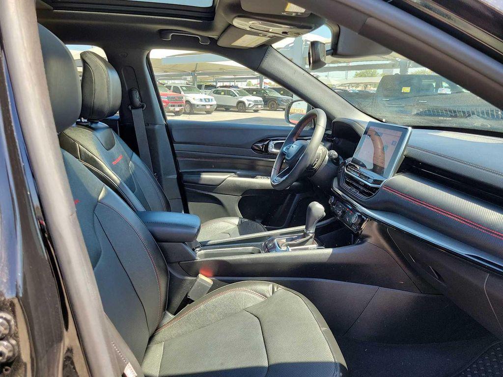 used 2023 Jeep Compass car, priced at $31,999