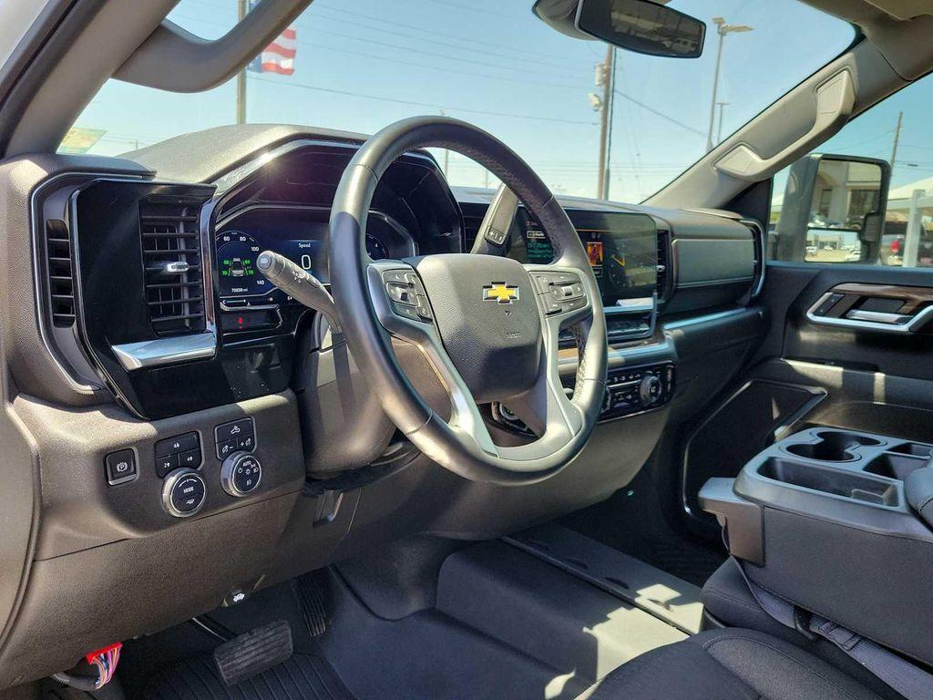 used 2024 Chevrolet Silverado 2500 car, priced at $58,999