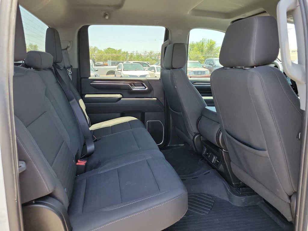 used 2024 Chevrolet Silverado 2500 car, priced at $58,999