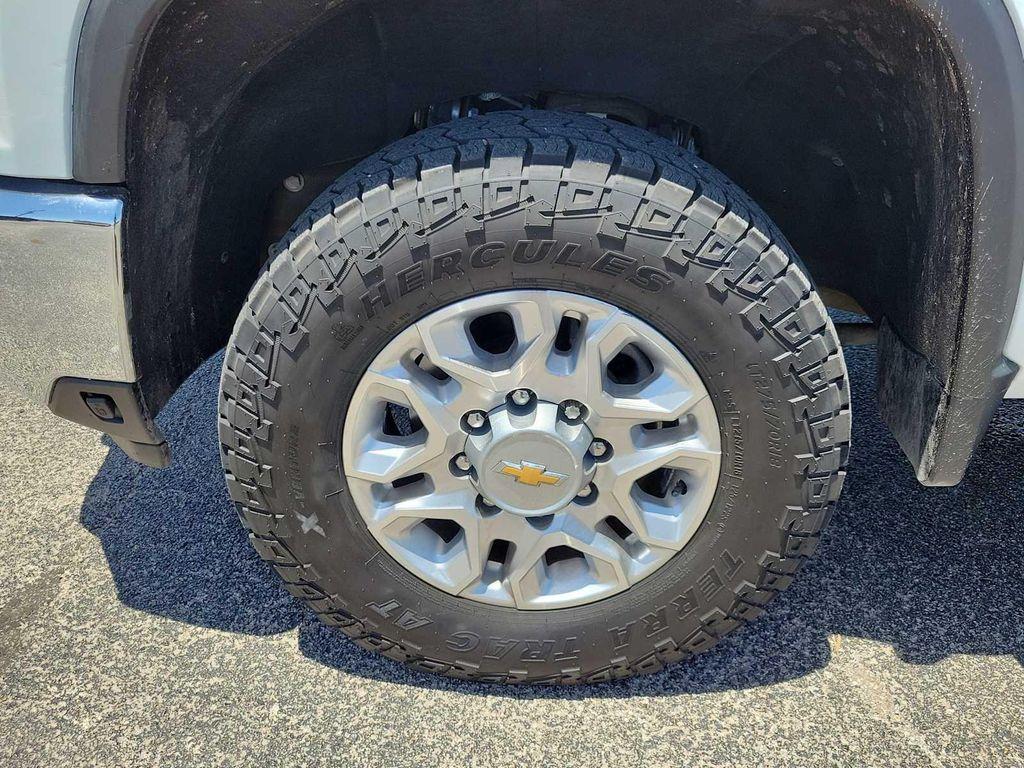 used 2024 Chevrolet Silverado 2500 car, priced at $58,999