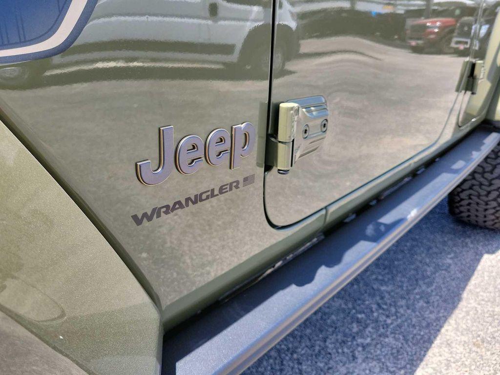 new 2025 Jeep Wrangler car, priced at $106,580