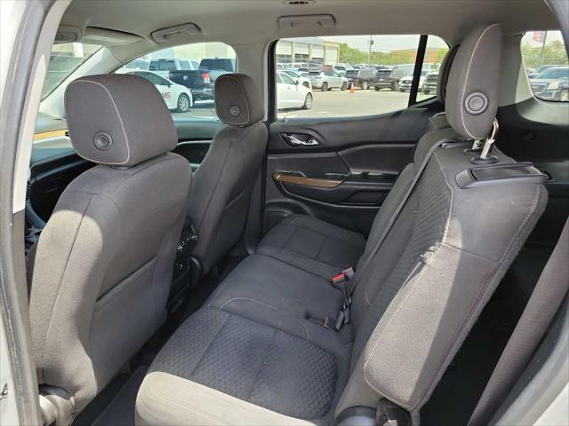 used 2018 GMC Acadia car