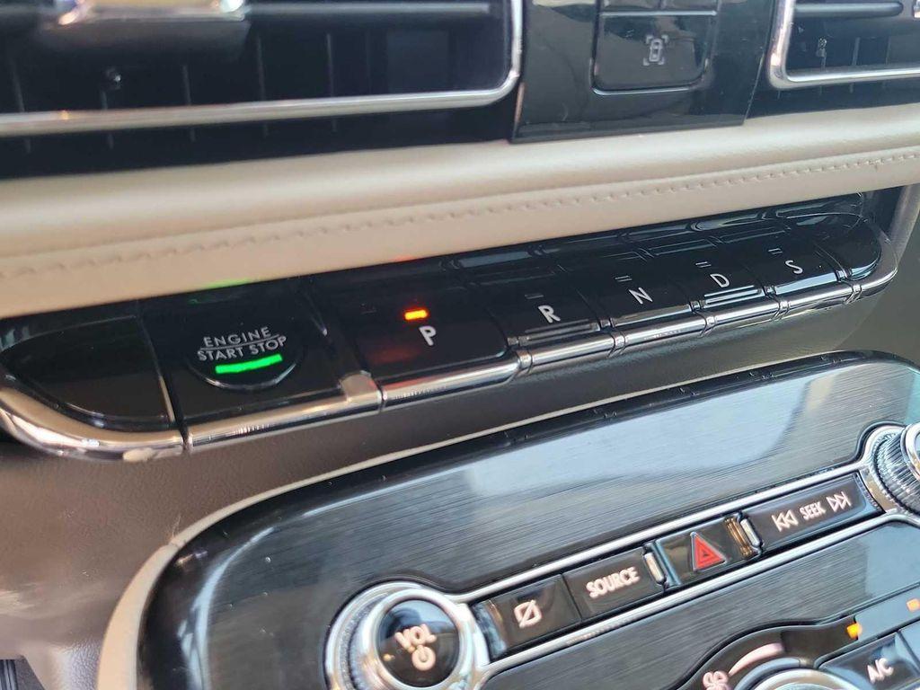 used 2023 Lincoln Nautilus car, priced at $42,999