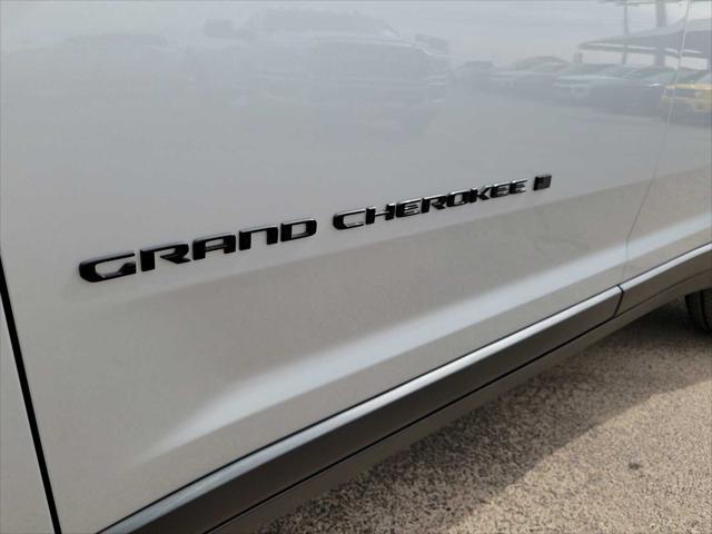 new 2024 Jeep Grand Cherokee car, priced at $58,443