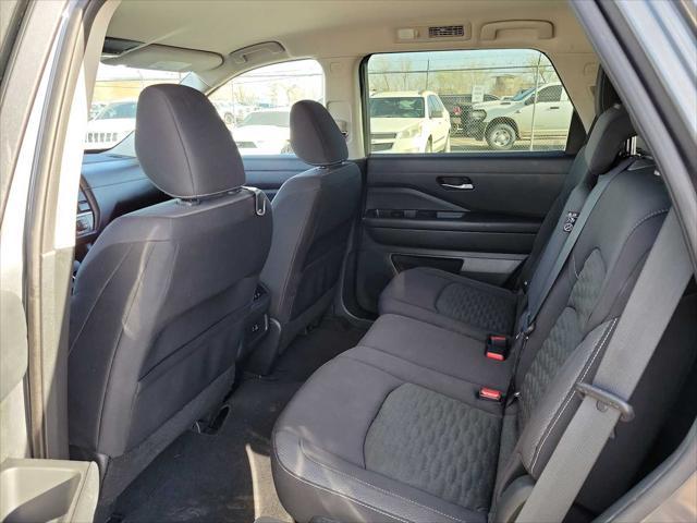 used 2022 Nissan Pathfinder car, priced at $33,999