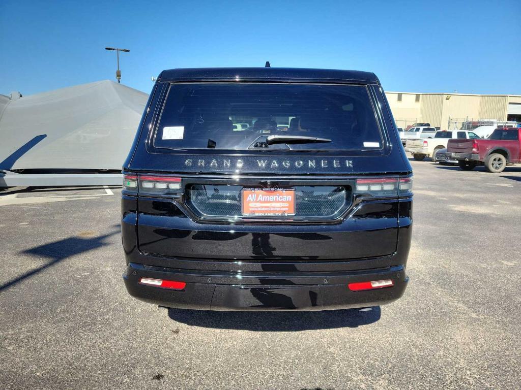 new 2024 Jeep Grand Wagoneer L car, priced at $122,480