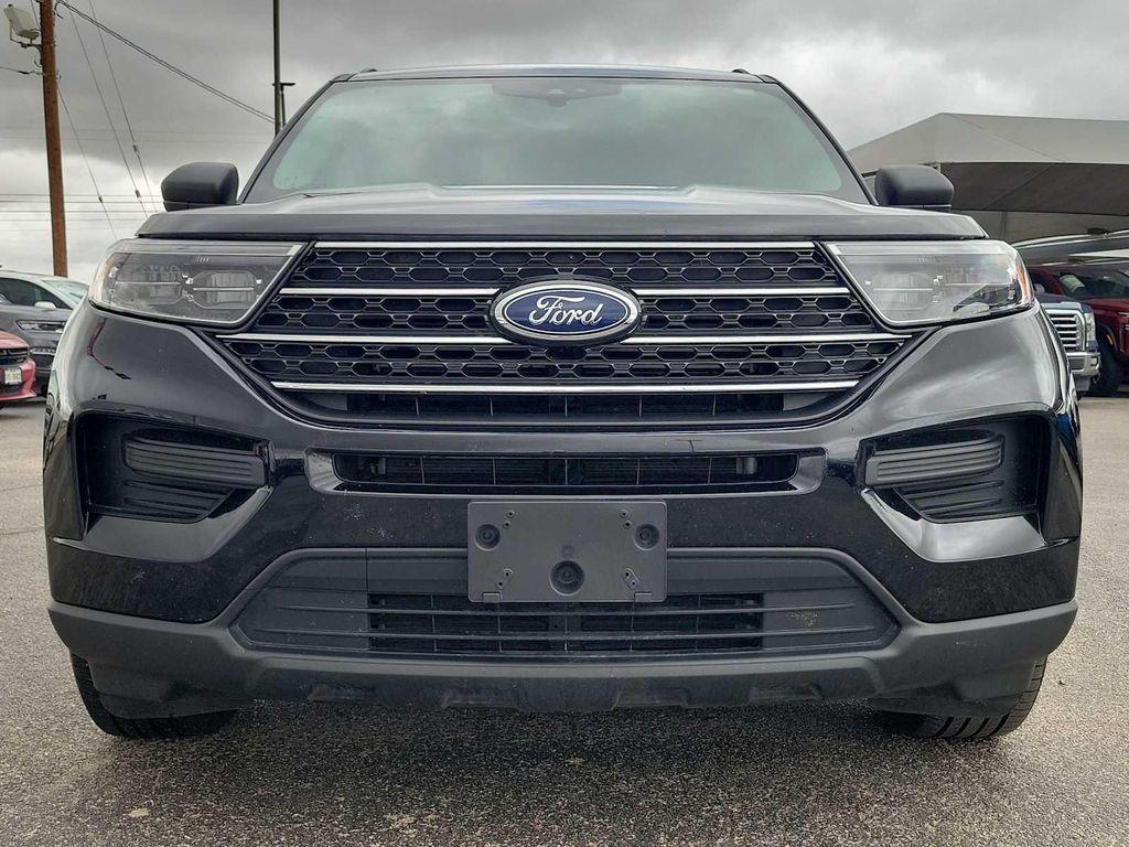 used 2024 Ford Explorer car, priced at $38,999