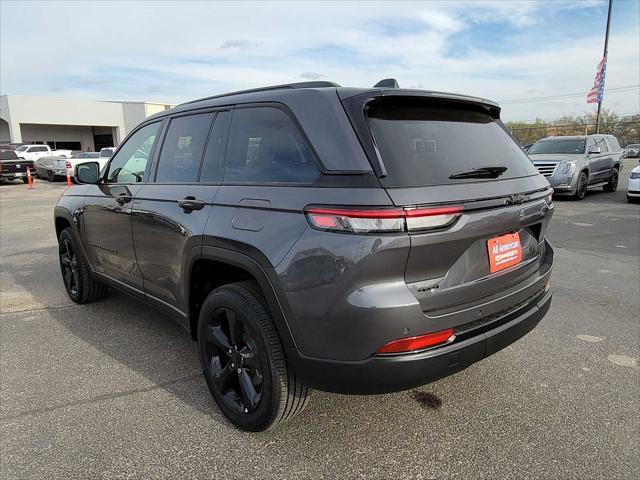 used 2024 Jeep Grand Cherokee car, priced at $39,899