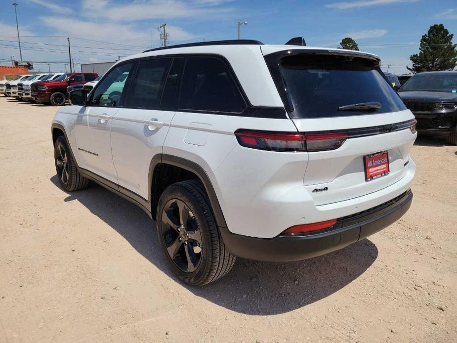 new 2024 Jeep Grand Cherokee car, priced at $59,640