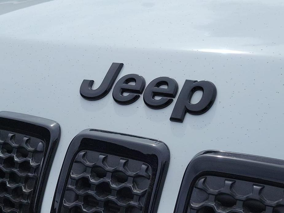 new 2023 Jeep Cherokee car, priced at $41,825