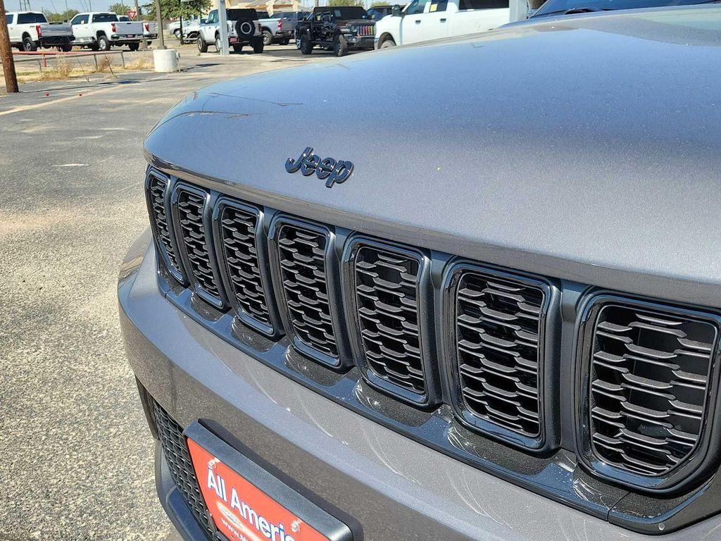 new 2025 Jeep Grand Cherokee L car, priced at $47,875