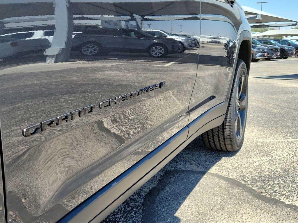 new 2025 Jeep Grand Cherokee L car, priced at $47,875