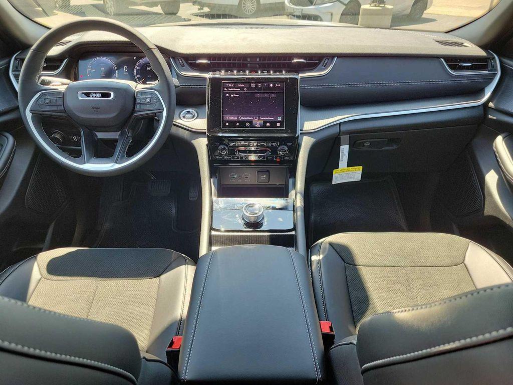 new 2025 Jeep Grand Cherokee L car, priced at $47,875