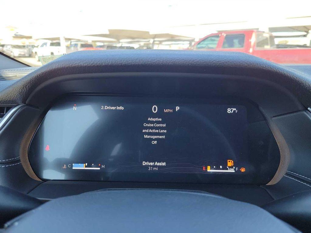 new 2025 Jeep Grand Cherokee car, priced at $44,595