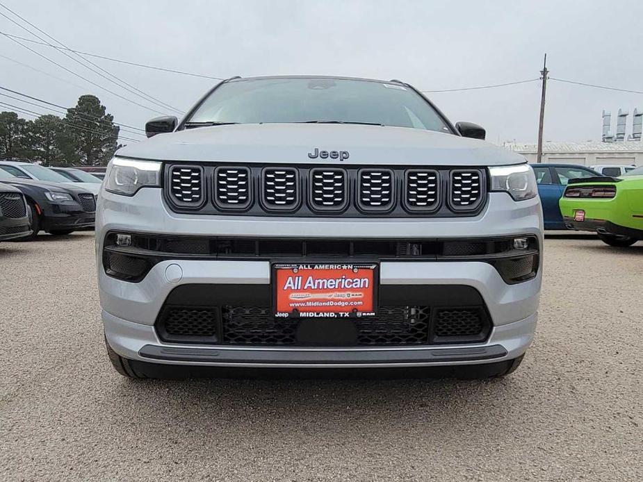 new 2024 Jeep Compass car, priced at $39,071