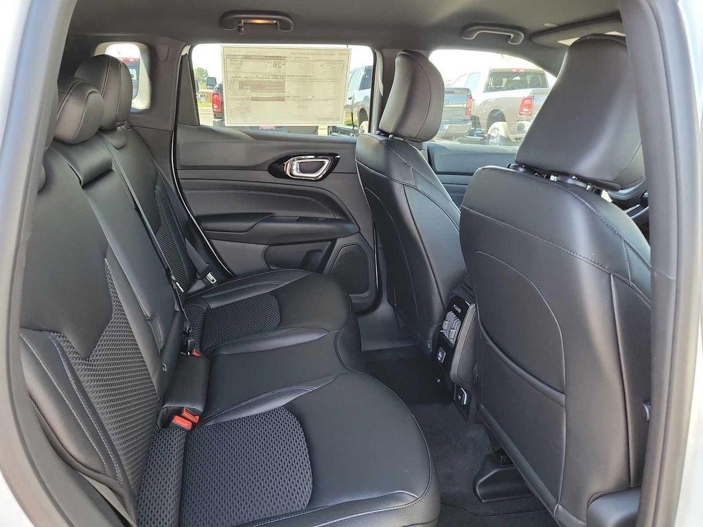 new 2026 Jeep Compass car, priced at $32,590