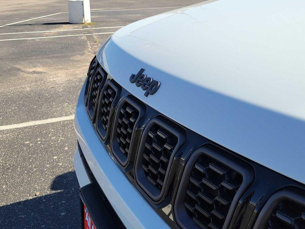 new 2026 Jeep Compass car, priced at $32,590