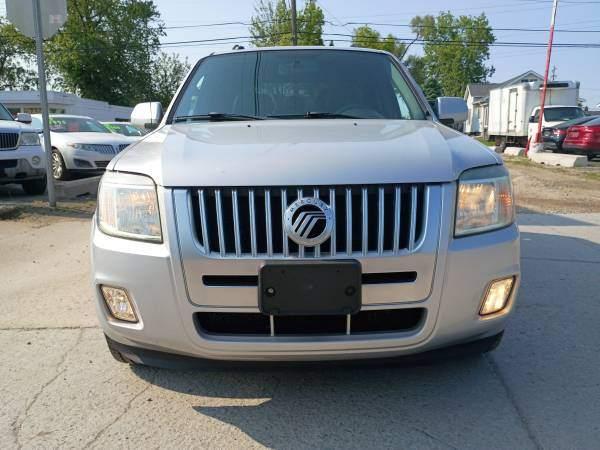 used 2009 Mercury Mariner car, priced at $5,500