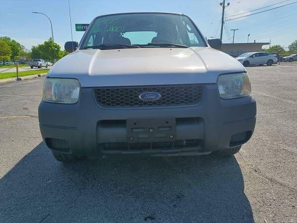 used 2003 Ford Escape car, priced at $2,395