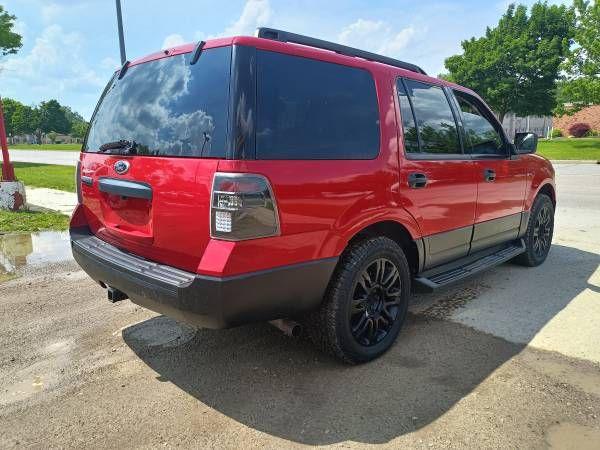 used 2010 Ford Expedition car, priced at $4,500