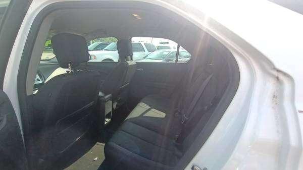 used 2013 Chevrolet Equinox car, priced at $2,495