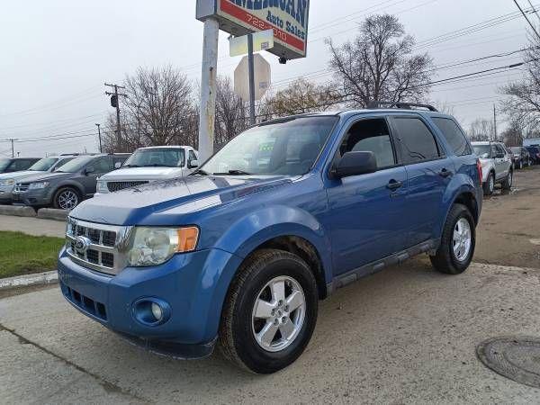 used 2010 Ford Escape car, priced at $3,500