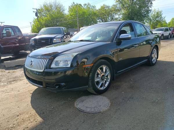 used 2008 Mercury Sable car, priced at $2,495