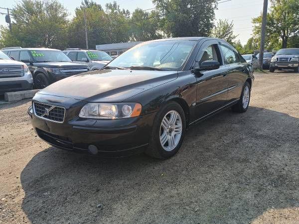 used 2006 Volvo S60 car, priced at $3,500