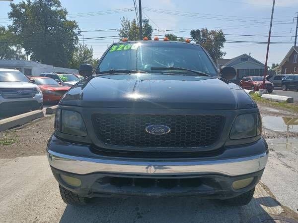 used 1999 Ford F-150 car, priced at $3,200