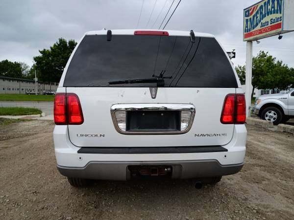 used 2004 Lincoln Navigator car, priced at $4,500