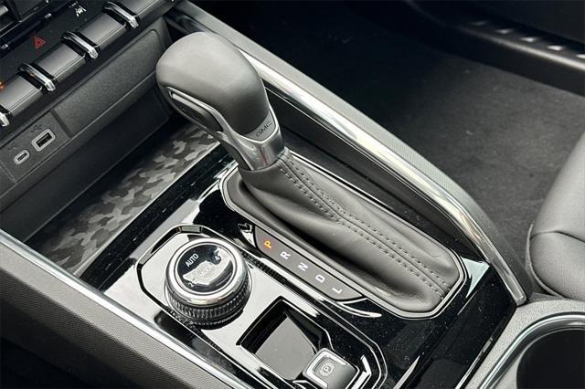 new 2025 GMC Canyon car, priced at $46,265