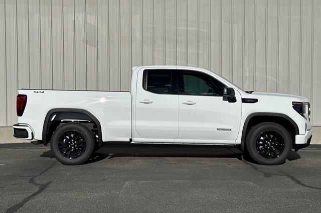 new 2025 GMC Sierra 1500 car, priced at $49,199