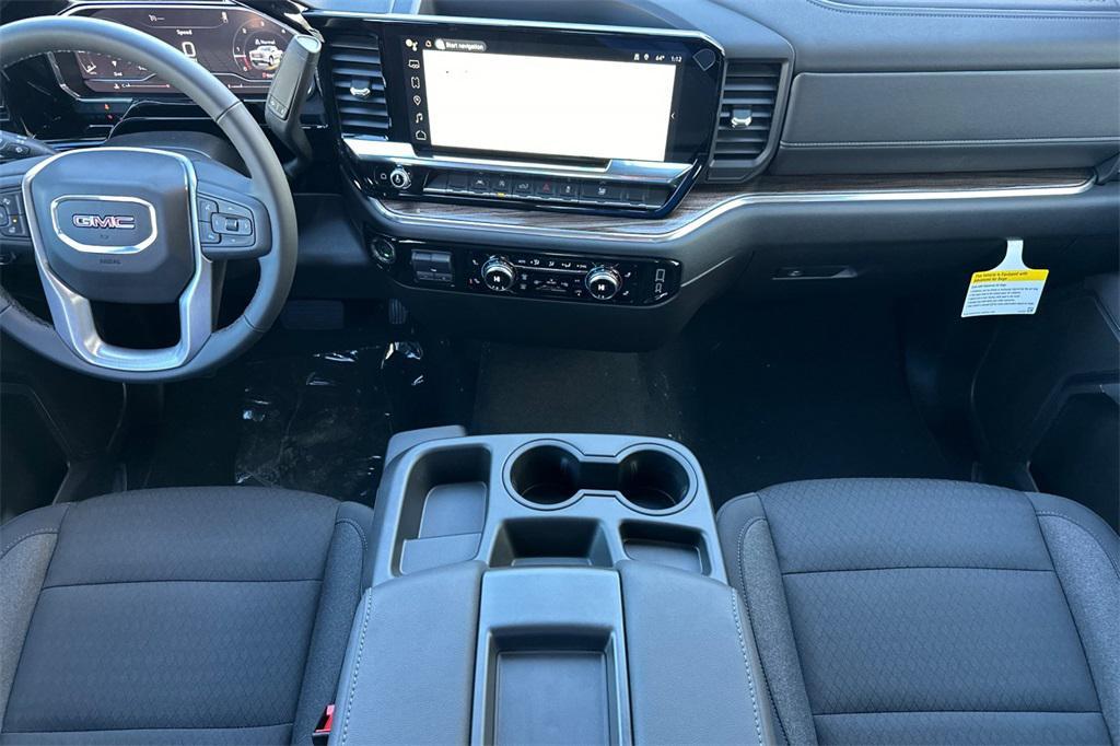 new 2025 GMC Sierra 1500 car, priced at $44,866